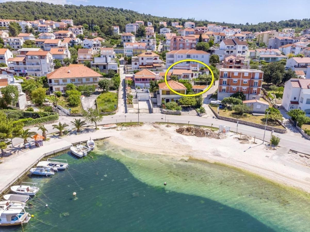 Apartments Doria - 20M From Beach Trogir Exteriér fotografie